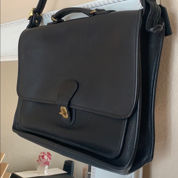 Vintage Coach Leather Briefcase: No A 92-5180 - Picture 4 of 13